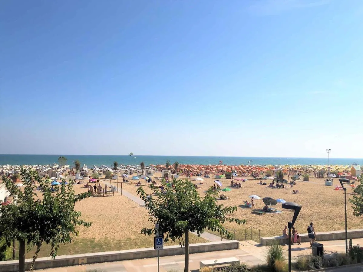 Apartment In Bibione 42842